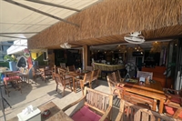 beachfront 6-bedroom guesthouse with - 1