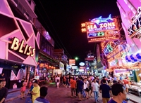 pattaya go-go bar walking - 2