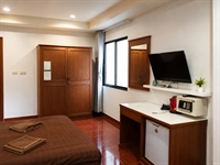 11-room licensed guesthouse business - 1