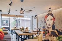 profitable renowned food outlet - 2