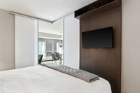 45 room hotel with - 1