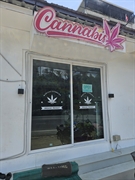 weedshop on main karon - 1