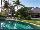 120+ rooms prime location